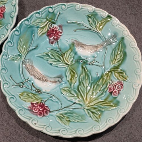 ANTIQUE SET OF 5 X FRENCH MAJOLICA PLATES C1880 - ADDITIONAL PHOTO 5