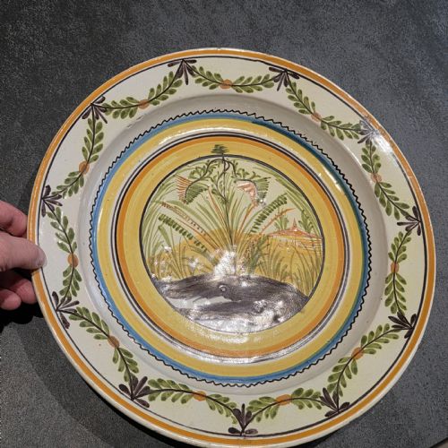 FINE 40CM CONTINENTAL FAIENCE CHARGERBOWL LATE 18THC OLD CHRISTIES LABEL - ADDITIONAL PHOTO 6