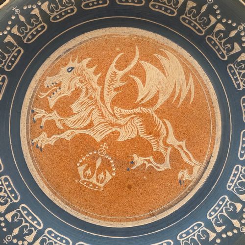UNUSUAL ARTS CRAFTS UNGLAZED CHARGER DRAGON CROWN SIGNED C1909 - ADDITIONAL PHOTO 11