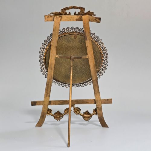 ATTRACTIVE BISQUE PLAQUE IN A GILT METAL EASEL STAND C1900 - ADDITIONAL PHOTO 3
