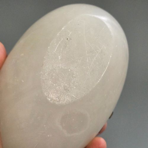 LARGE ANTIQUE ALABASTER EGG JEWELLERY BOX C1900 HINGED TRINKET BOX HAND PEARL DECORATION - ADDITIONAL PHOTO 5