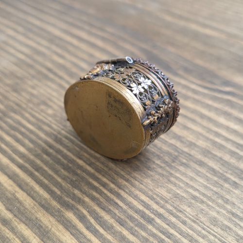 ANTIQUE VICTORIAN PILL BOX MOSS AGATE GILT METAL 19TH CENTURY - ADDITIONAL PHOTO 2