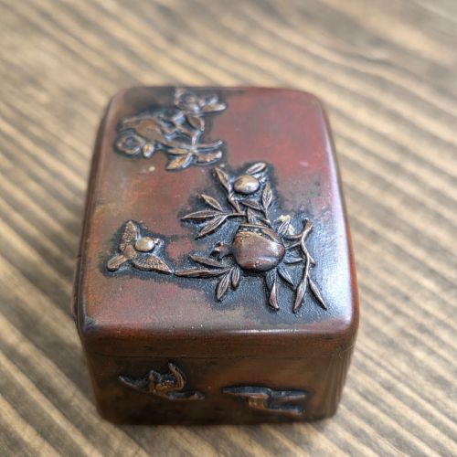 ANTIQUE JAPANESE BRONZEBRASS SNUFF BOX MID 19THC - ADDITIONAL PHOTO 7