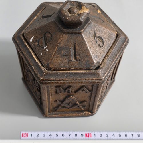 INCREDIBLY RARE UNUSUAL MASONIC CARVED STONE BOX AND COVER DATED 1845 - ADDITIONAL PHOTO 1