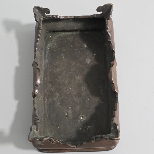 FINE QUALITY EARLY 19TH CENTURY CHINESE FOOTED BRONZE BASE 21CM X 12CM X 65CM - ADDITIONAL PHOTO 13