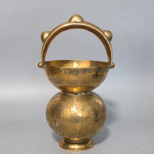 JEYPORE SCHOOL OF ART BRASS KAMANDAL HINDHU HOLY WATER CARRIER CIRCA 1900 THE SPHERICAL BODY - ADDITIONAL PHOTO 9