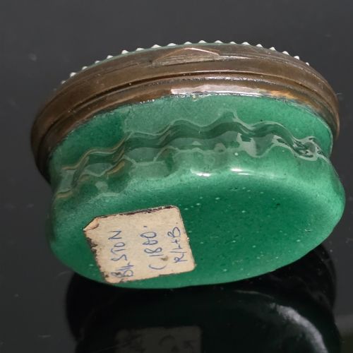 RARE 18THC BILSTON ENAMEL 'A TOKEN OF LOVE' PATCH BOX C17901800 - ADDITIONAL PHOTO 6