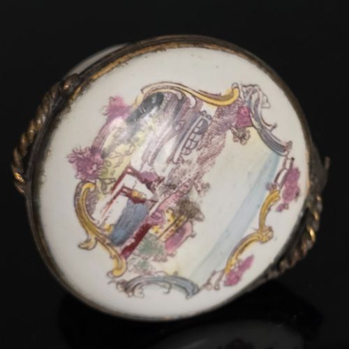 EXQUISITE SOUTH STAFFORDSHIRE ENAMEL SNUFF BOX CIRCA 1765 SUPERB CONDITION - ADDITIONAL PHOTO 3