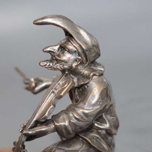 ANTIQUE PAIR OF SILVERED BRONZE DANCING MUSICIANS SIGNED CALLOT AFTER MILE CORIOLAN HIPPOLYTE GUILLEMIN - ADDITIONAL PHOTO 12