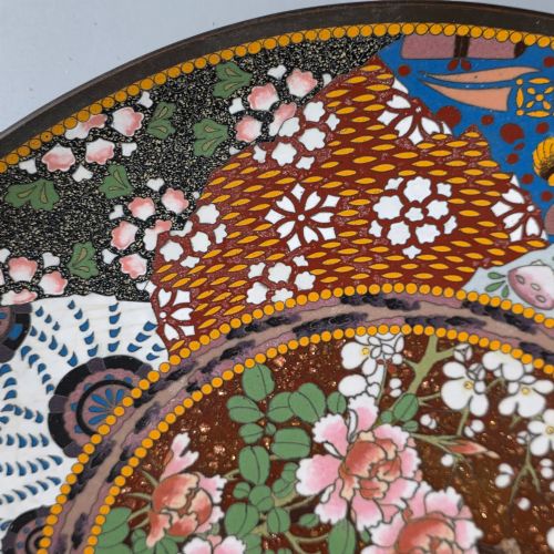 QUALITY ANTIQUE JAPANESE CLOISONNE CHARGER C1900 - ADDITIONAL PHOTO 4