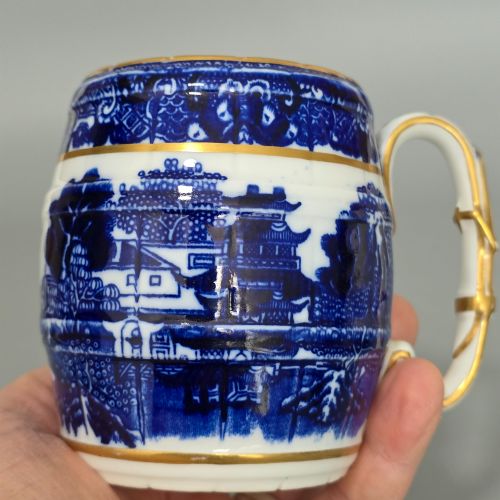 DELIGHTFUL GRAINGER WORCESTER TWO TEMPLE PATTERN TANKARD C1880 - ADDITIONAL PHOTO 8