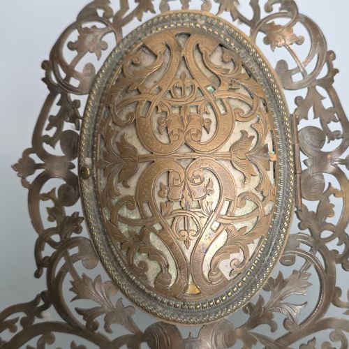 FABULOUS PIERCE ANTIQUE BRASS FRAME WITH HINGED DOOR MARION LONDON' C1880 - ADDITIONAL PHOTO 2
