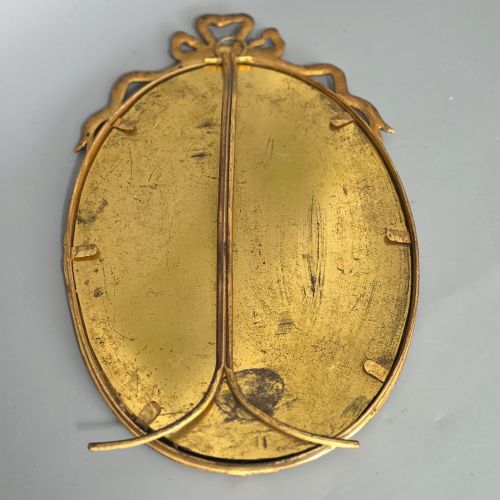 LARGE ANTIQUE BRASS PHOTO FRAME - ADDITIONAL PHOTO 5
