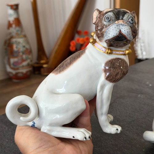 CHARMING RARE PAIR OF DRESDEN SAXON PORCELAIN PUG DOG FIGURINES MALE FEMALE EARLY 20TH CENTURY - ADDITIONAL PHOTO 13
