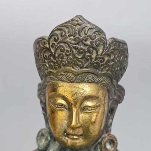 19THC LARGE CHINESE BRONZE GUANYIN ON A DOG OF FO 33CM HIGH - ADDITIONAL PHOTO 8