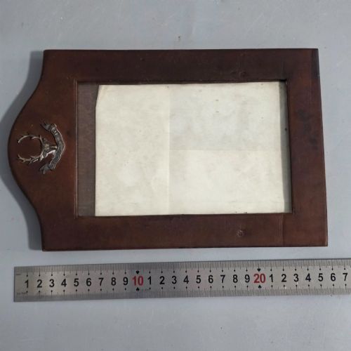 VINTAGE LEATHER FRAME WITH MOUNTED STAG HEAD AND THE MOTTO CUIDICH 'N RIGH MEANING HELP THE KING CLAN MACKENZIE - ADDITIONAL PHOTO 6