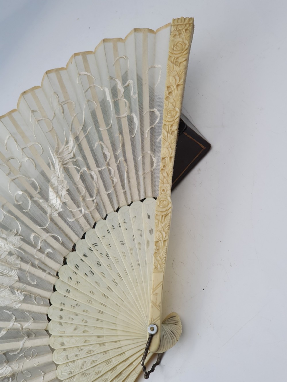 Late 19thc Oriental Bone Fan in Original Lacquered Box View X