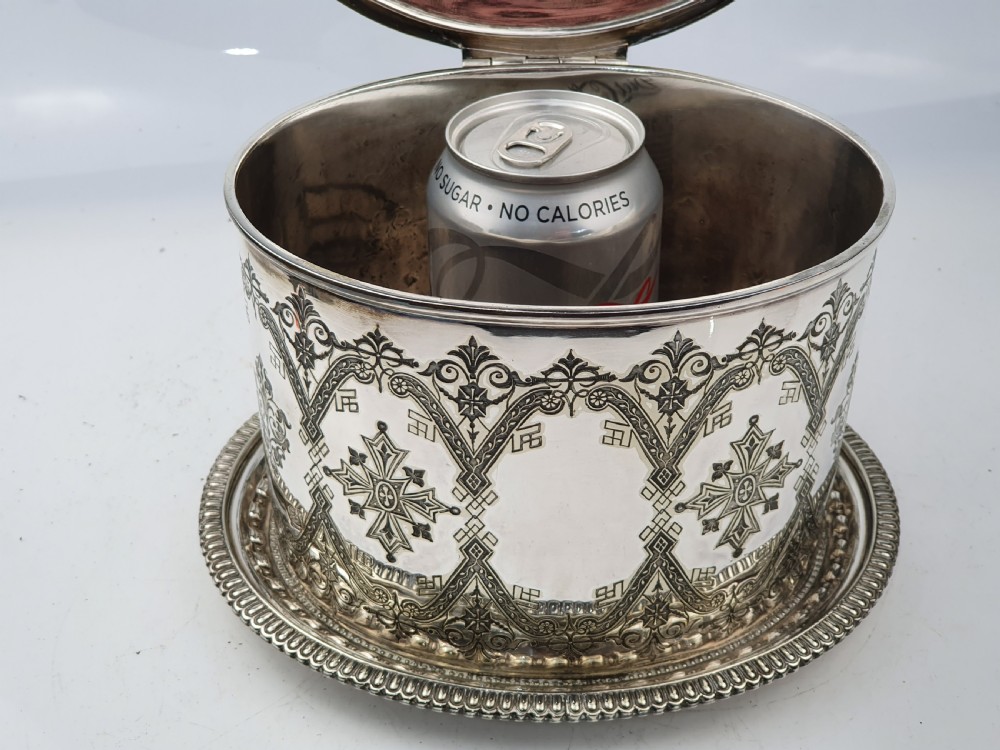 Fine Victorian Silver Plated Oval Biscuit Barrel View VII