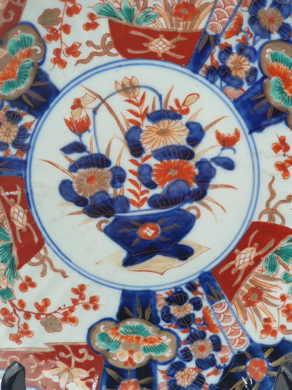 Large Imari Ribbed Charger c1890 - 9 x Character Mark View IX