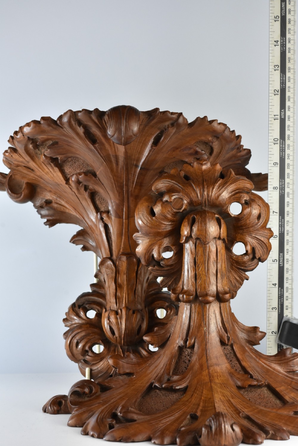 Stunning Carved 19thc Pair Carved Wooden Shelf Brackets View II