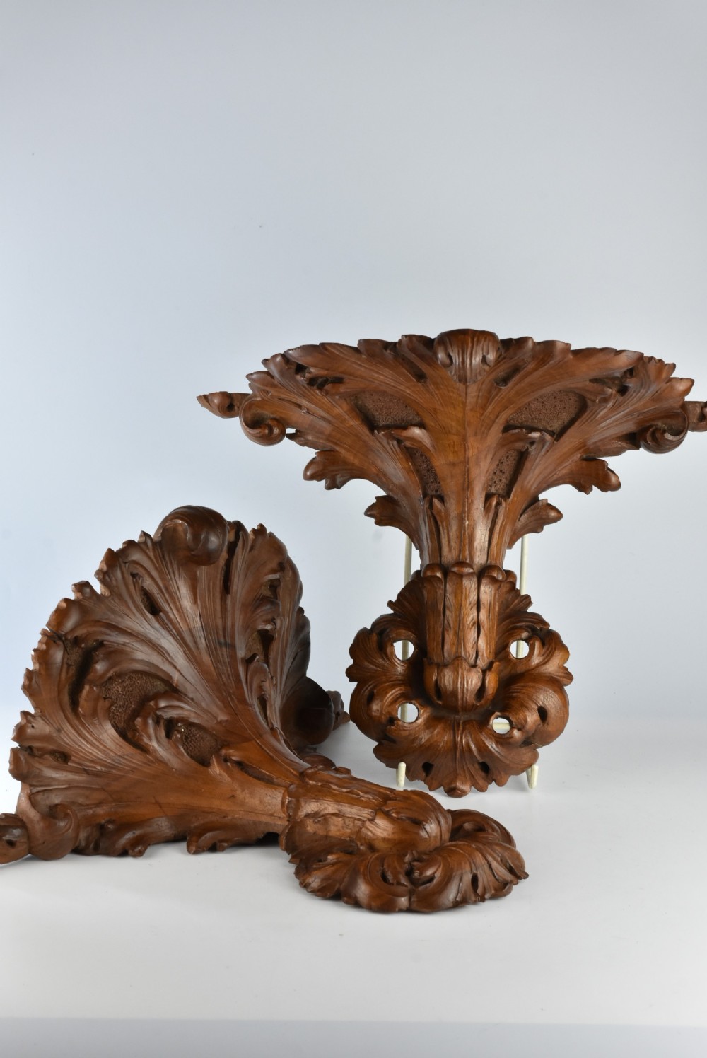 Stunning Carved 19thc Pair Carved Wooden Shelf Brackets View VI