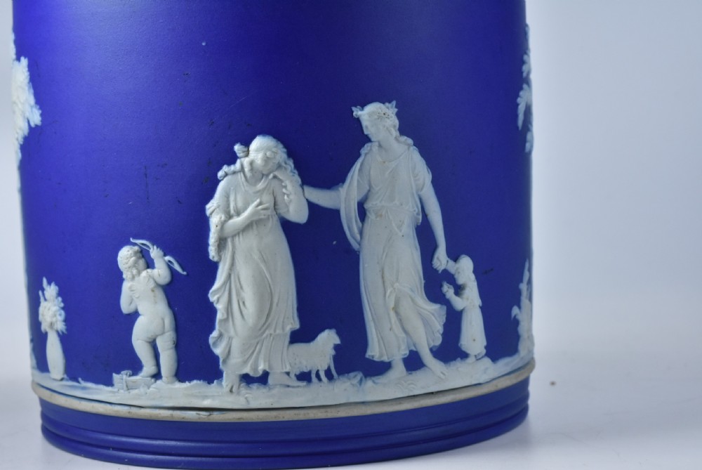 Wedgwood Antique Jasper Ware Ice Bucket with SP lid, rim and handle View XI