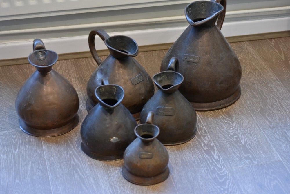 Fine Victorian Group of 6 x Graduated Copper Measures