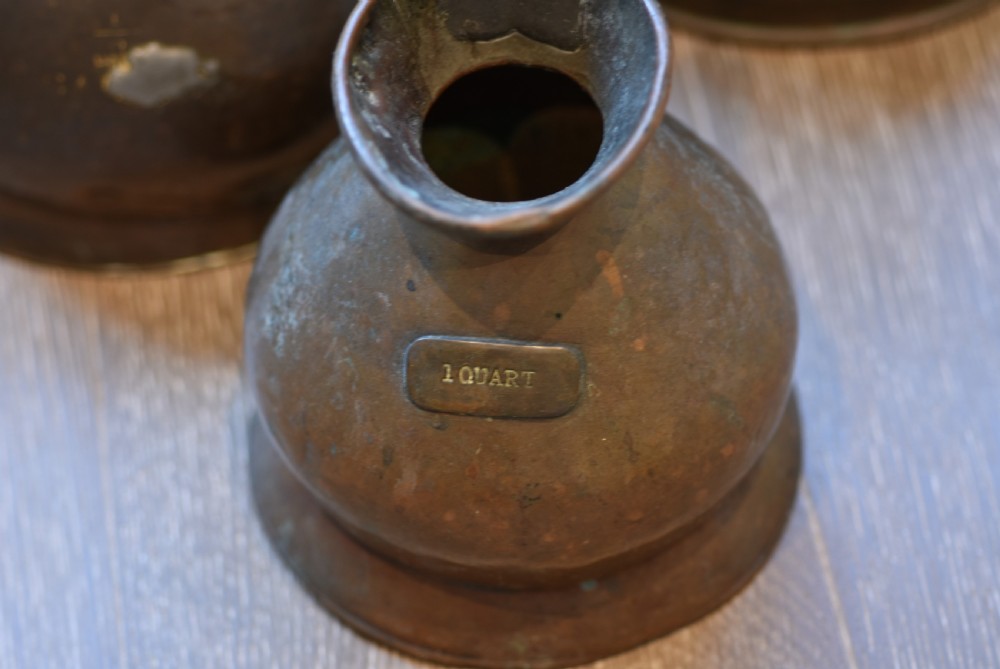 Fine Victorian Group of 6 x Graduated Copper Measures View II