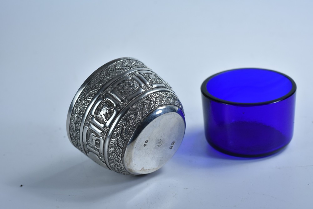 Rare Victorian Charles Stuart Harris Sterling Silver Salt  Lon 1886 - signs of the Zodiac  View VIII