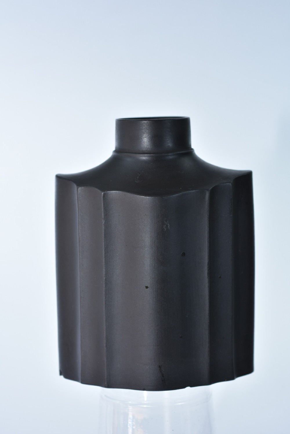 Very Rare c1770 Wedgwood Basalt Fluted Tea Flask  View VI
