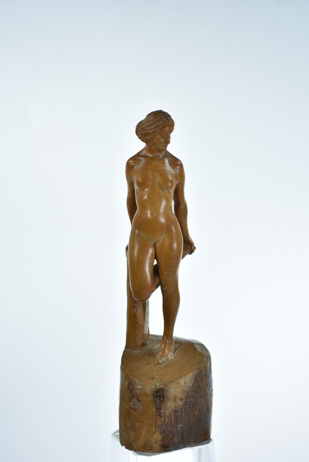 Exquisite Vintage Carved Deco Female Figure signed R.Flint View IV