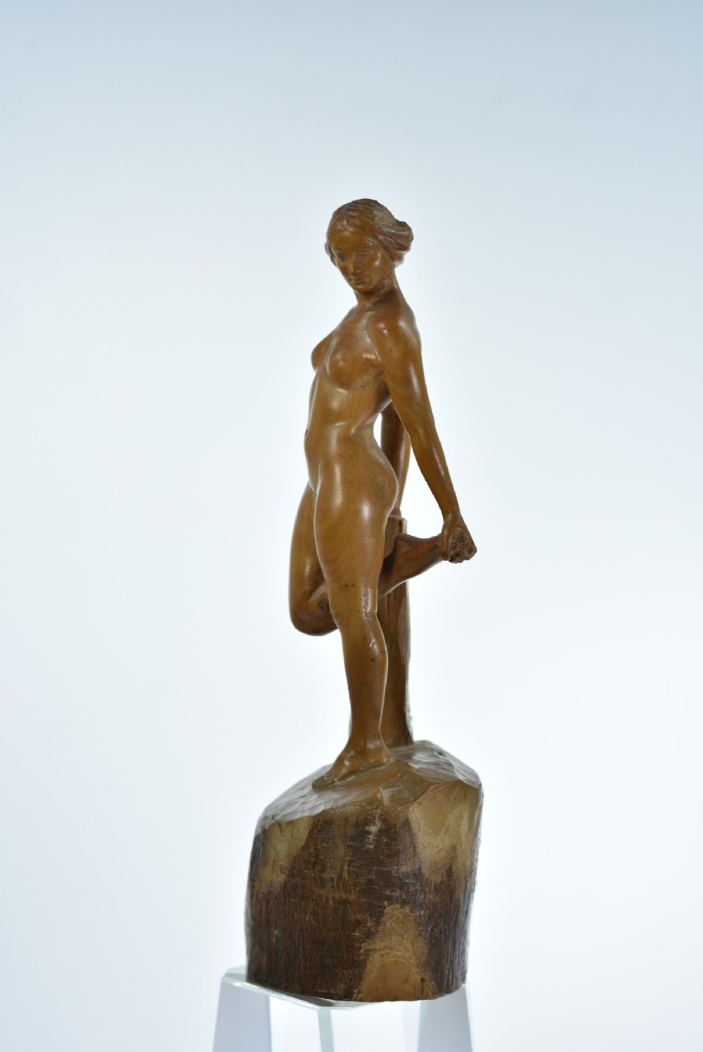 Exquisite Vintage Carved Deco Female Figure signed R.Flint View VII