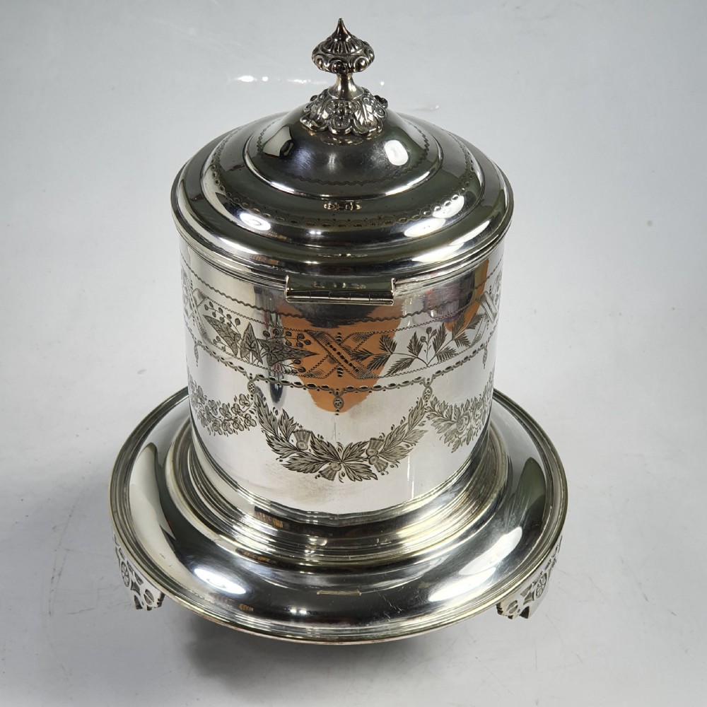 Fine Large Victorian Silver Plated Engraved Biscuit Barrel View XI