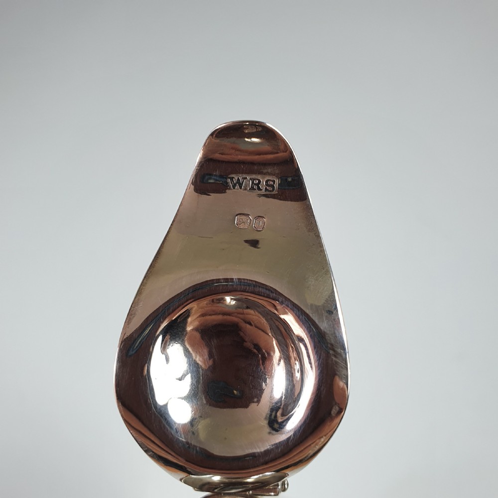Exquisite Victorian Silver Top Cut Glass Oil Decanter c1846 View VI
