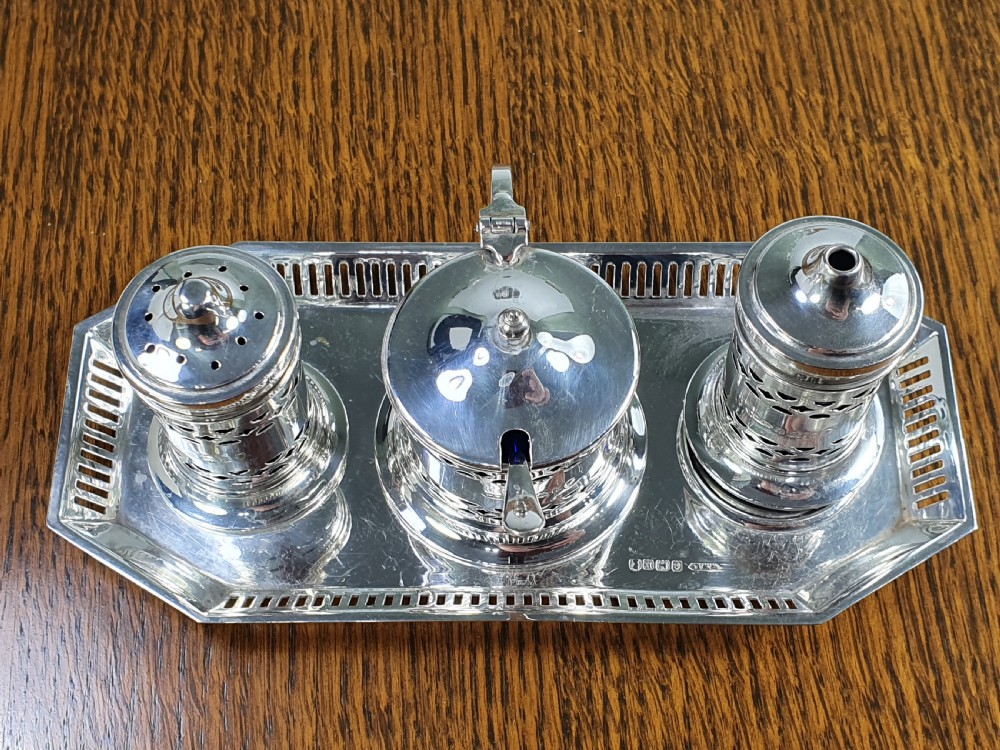 Beautiful Quality Antique Solid Silver Cruet Set & Tray 1934 View V