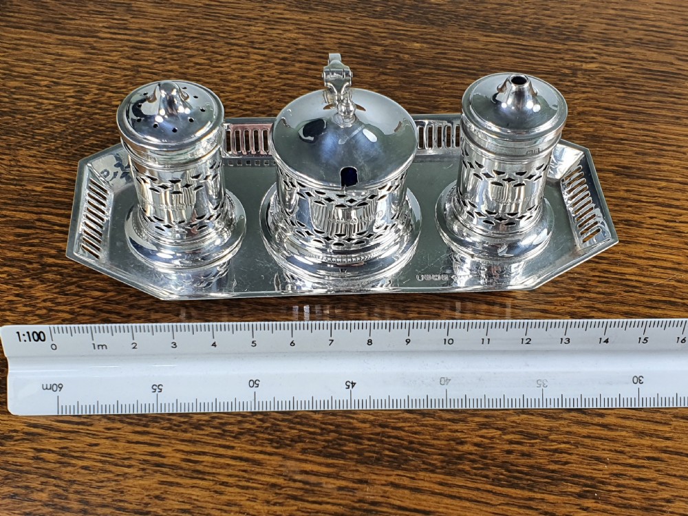 Beautiful Quality Antique Solid Silver Cruet Set & Tray 1934 View XII