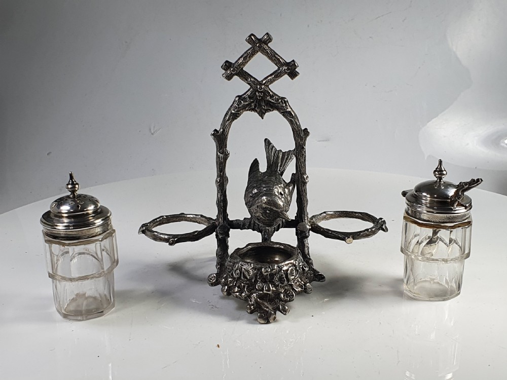 Fabulous 19thc Walker & Hall Victorian Silver Plated Bird Cruet View VII