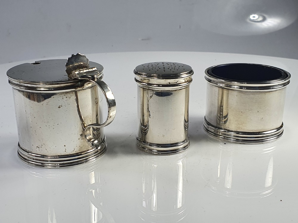Edward Barnard & Sons Heavy Three Piece Silver Cruet Set Lon 1962 View II