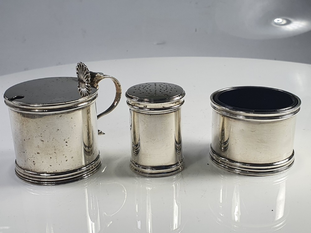 Edward Barnard & Sons Heavy Three Piece Silver Cruet Set Lon 1962 View IV