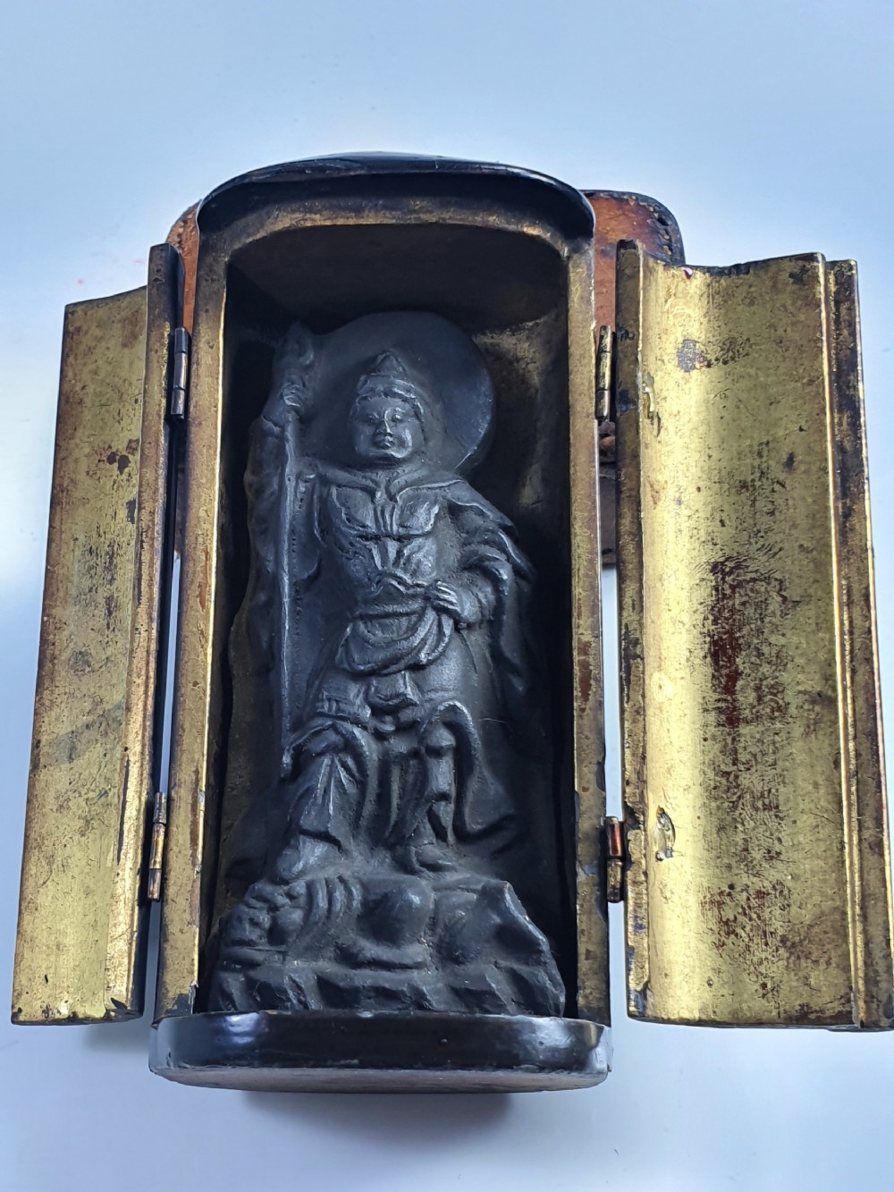 Fine Antique 19thc Japanese Zushi With Carved Buddha Figure 