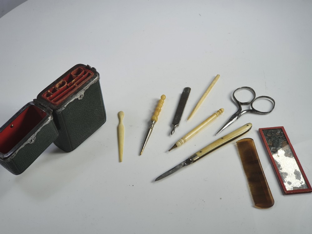 ANTIQUE LADIES FITTED COMPANION ETUI c1820 View VII