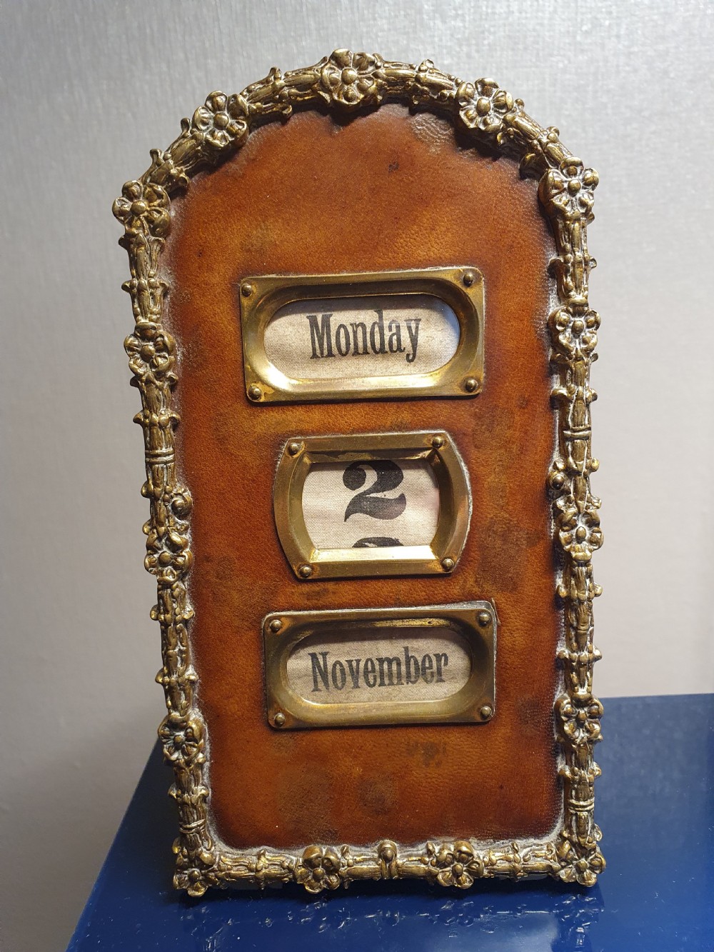 Gorgeous  French Art Nouveau Leather Gilt Brass Desk Calendar c1900