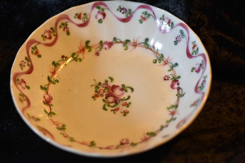 Rare Fluted 18thc Tea Bowl & Saucer View III