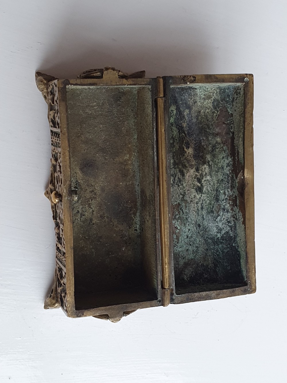 Antique ornate French Bronze casket, jewellery box, treasure chest, trinket box View VI