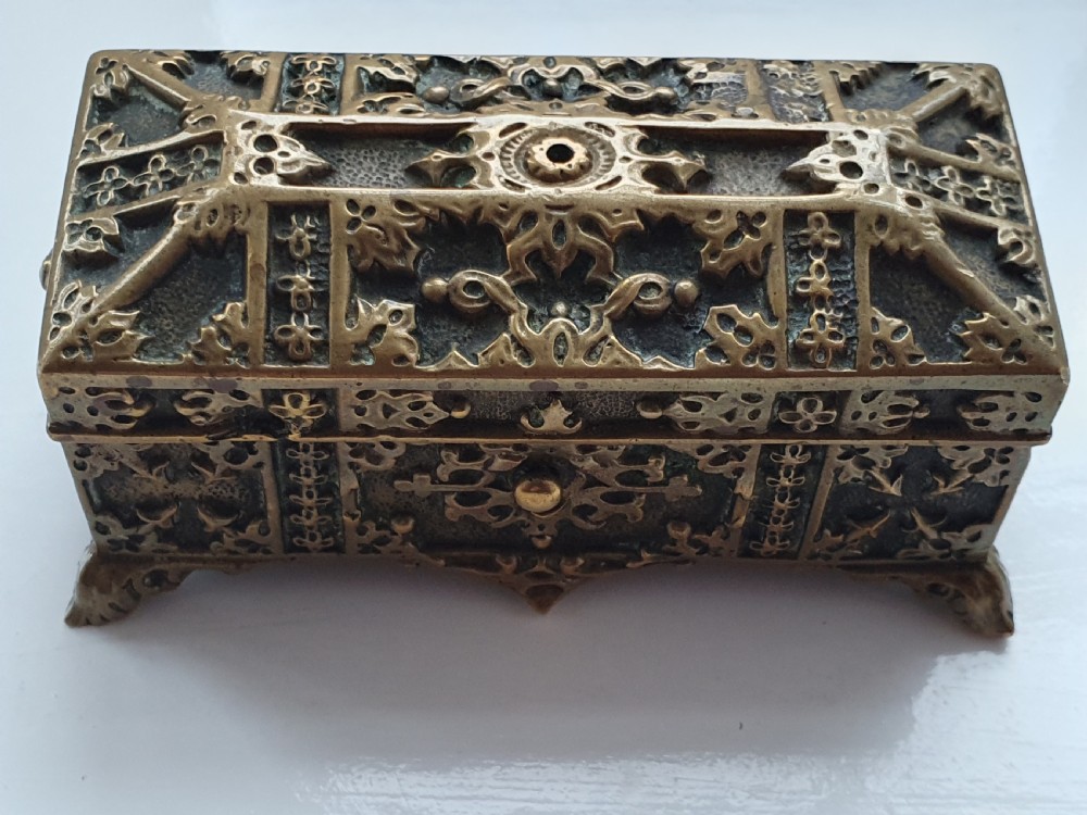 Antique ornate French Bronze casket, jewellery box, treasure chest, trinket box View IX