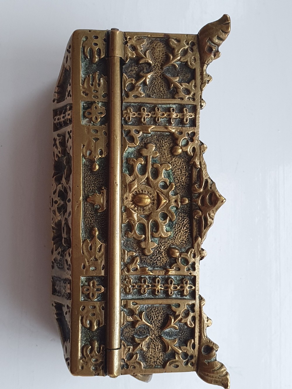 Antique ornate French Bronze casket, jewellery box, treasure chest, trinket box View XII