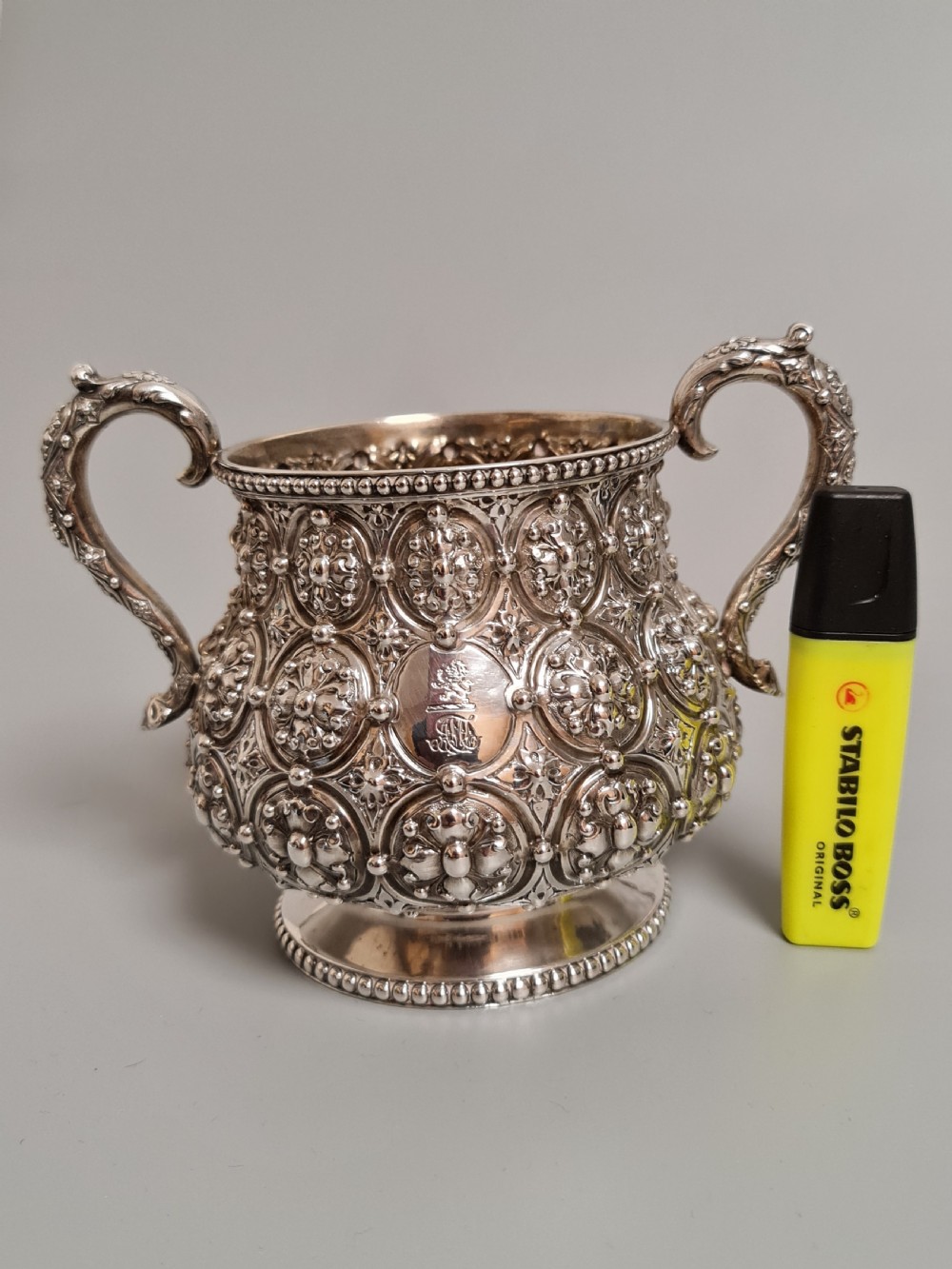 Monumental Robert Hennell HM Silver Sugar Basin 483gm  View VI