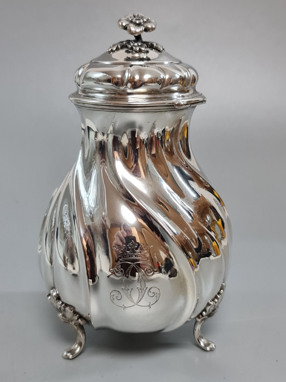 Beautiful A.Michelson Silver Tea Caddy c1900 View XIV