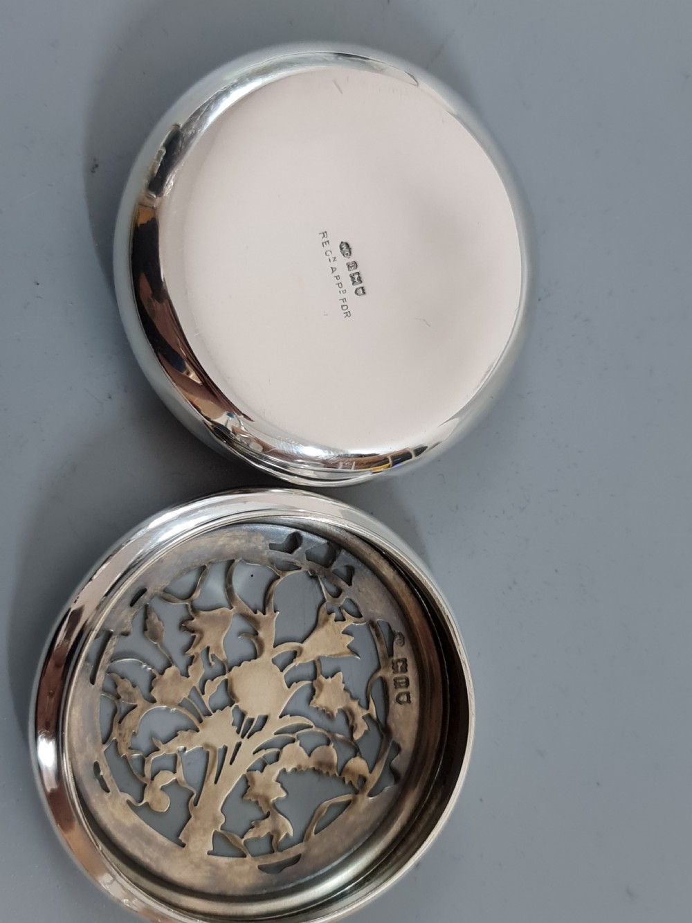 Edwardian Silver Pot Pourri Box By William Comyns, London 1910 View VII