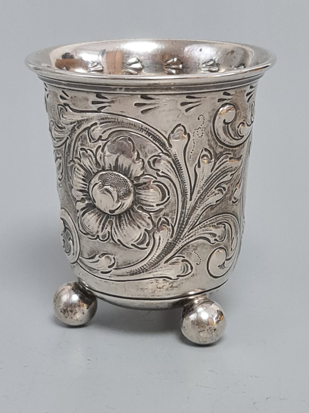 Delightful Late 19thc German Chased Silver Peg Beaker on Ball Feet View II